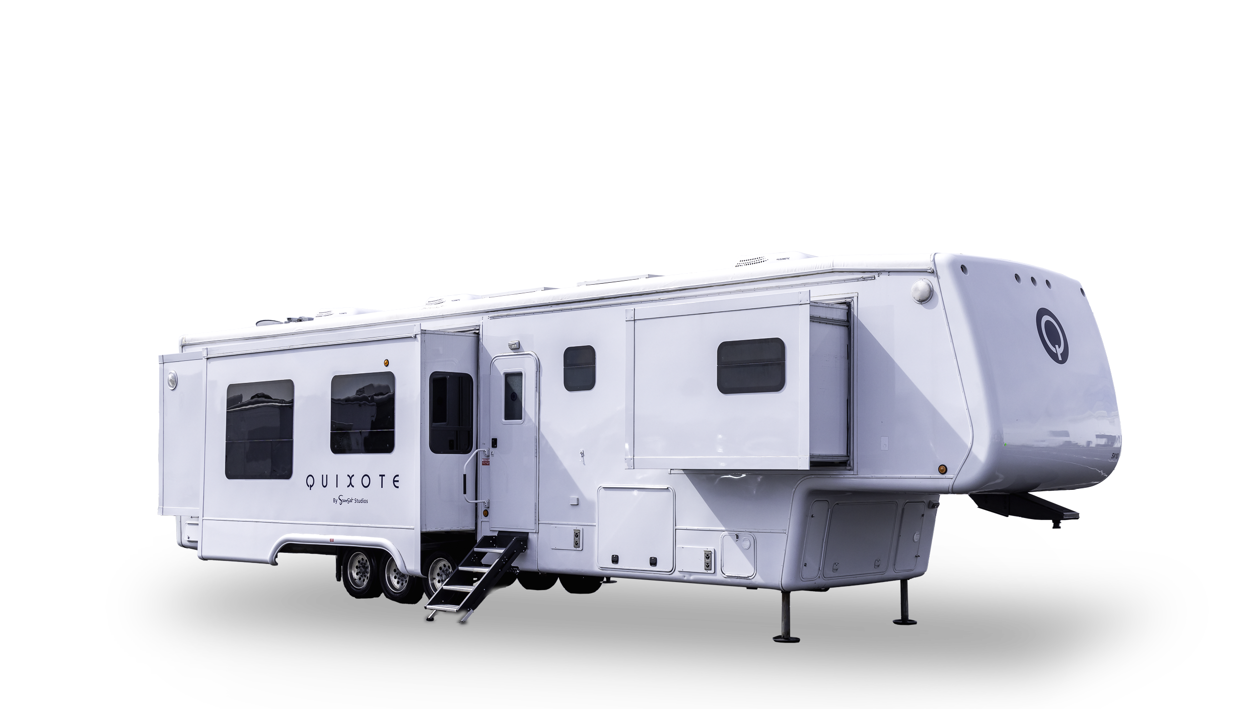 TFD 43ft Dream Trailer Exterior